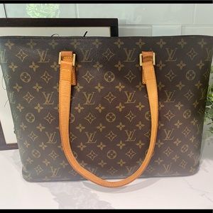Authentic Louis Vuitton Monogram Luco Tote